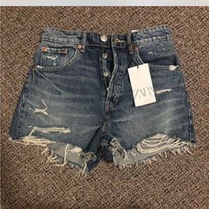 Zara Women's Blue Denim Shorts